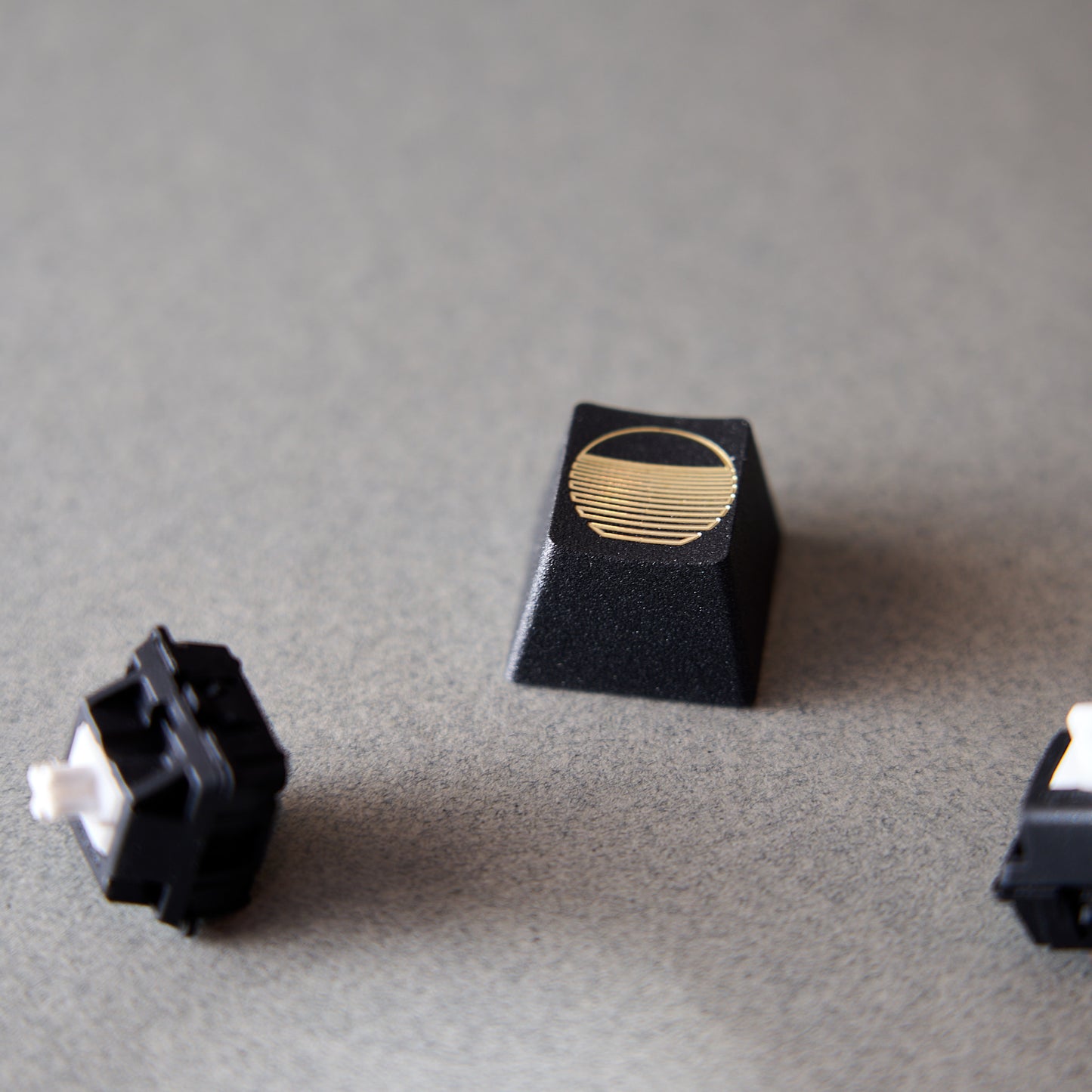 Machined Brass Keycap "Outrun Sun"
